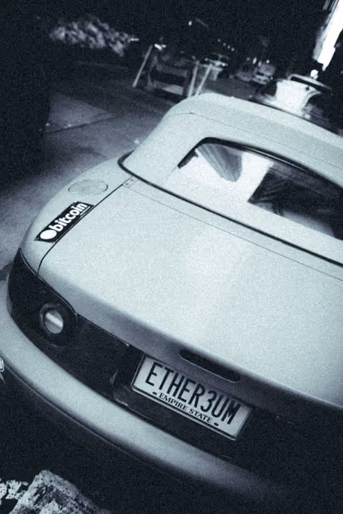 Item #33042120889451854685272695172442478807155240332106701713195592480402748473345 Media