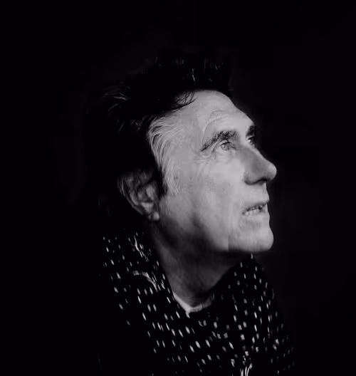 Item #56431751608181922231259635946092067407977788553703326303680802234884432068609 Media