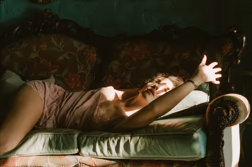 Item #107431263592480299811499235302818049319062692943160370239942642492360200552449 Media