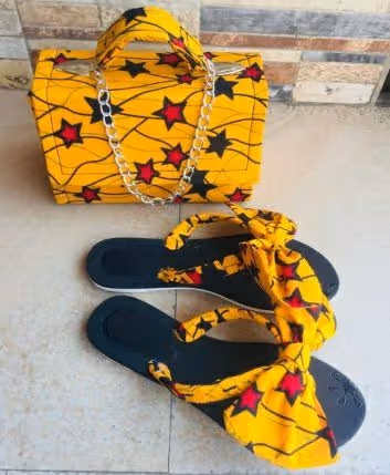 Item #49282839886755864349954099167539234708819534519375482423773084703077179588609 Media