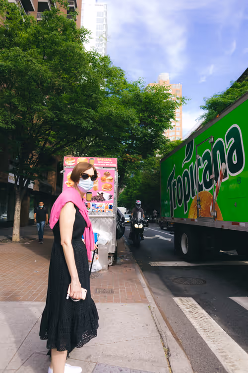 Item #33042120889451854685272695172442478807155240332106701713195592631035841478657 Media