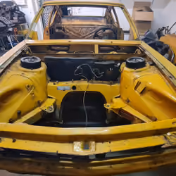 Audi100CoupeS-DismantlingPart3
