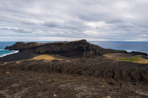 Item #27747756409084056157885059957220218657806403906811327851959916532125732438017 Media