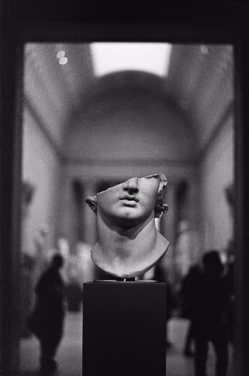 Item #109035602226808003781190119812646007383870584685532442463381147017258333110273 Media