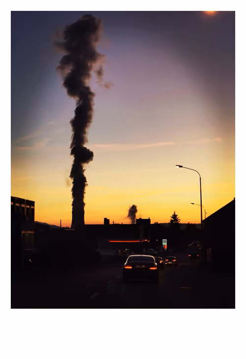 Item #5598991222745073335604082861386074683090632639195630123578195499323907637249 Media