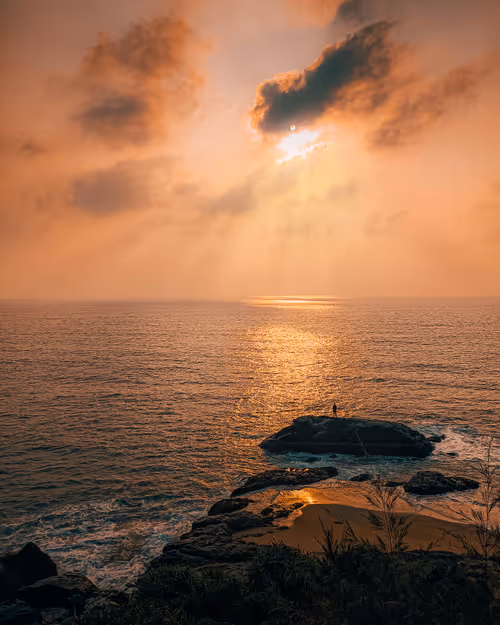 Item #4227615839118676088032116330394619020788596158255730020739511508798126686209 Media