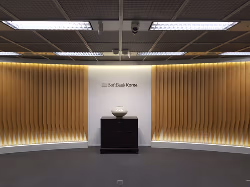 Item #105288803146246383568198026595242847884682393867054726493611635491442033426433 Media