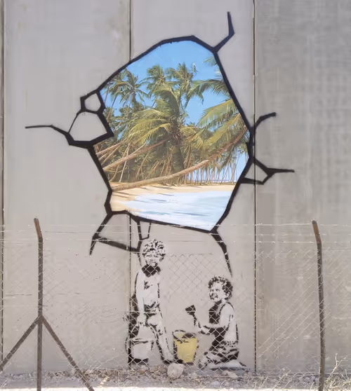 Item #55216672598840708961384749684848616551278129301068730357297170787696767926494 Media