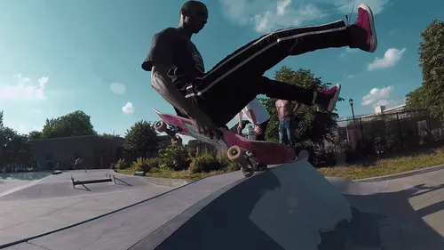 Item #83408267508132833456682495211820804283305655612987816864939849053663634915329 Media