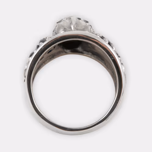 Item #44746194182793400912343588997340986758940336322370103626433838931907035791361 Media