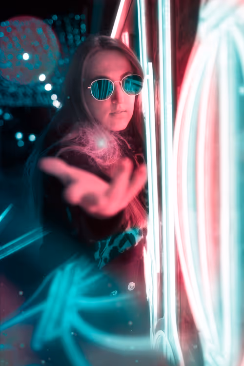 Item #82381014622499112345296957645322786313022492150887205816299328037965310984193 Media