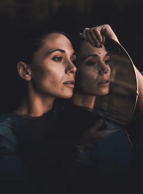 Item #40108322951802129361594584681119870045558526777819700458629971004070490537985 Media