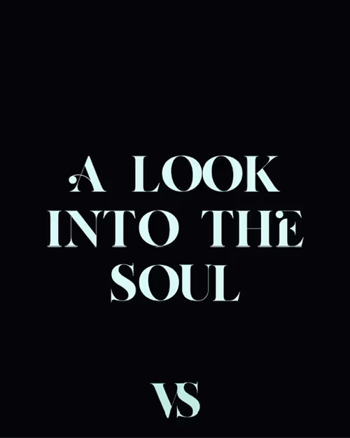 Item #115607225292080529361631906874760145940223706120934879881158397960224845594625 Media