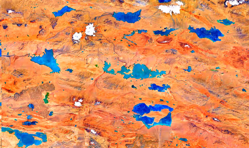 Item #88986189014152129309877898265273884111449801840683368585101217069308519120897 Media