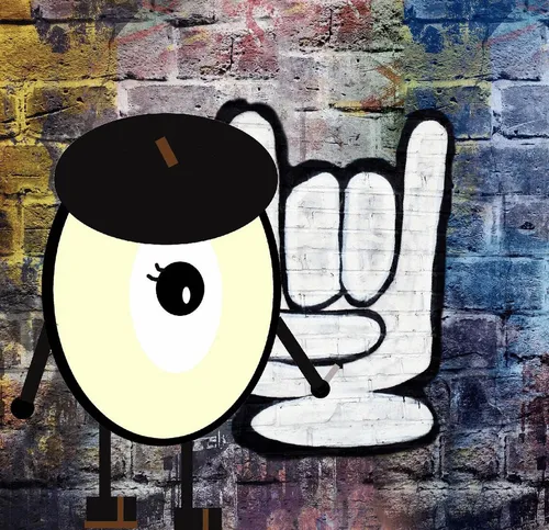 Item #32952346939867964245083691460940109237157122613675248845030855024254908366849 Media