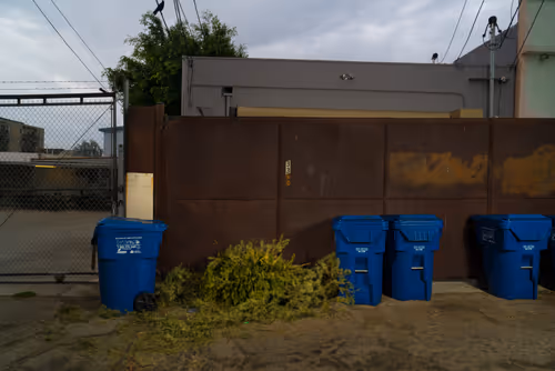 Item #97596376492587480991564299989885194485729582935183473269224319367370934059009 Media