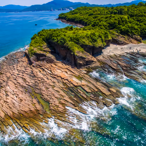 Top 10 Scenic Spots in Hong Kong
