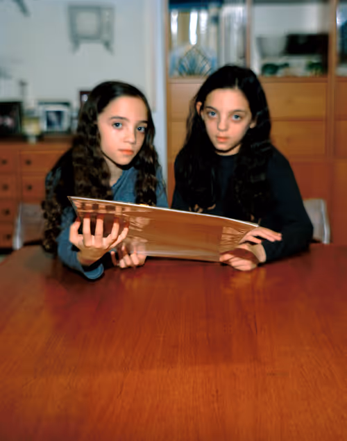 Twin Flames #52. Camilla & Isa Podwil