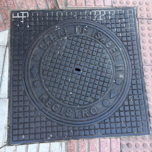 Item #50664749162083291389798367722270845779939923828333523932352926926805070249985 Media