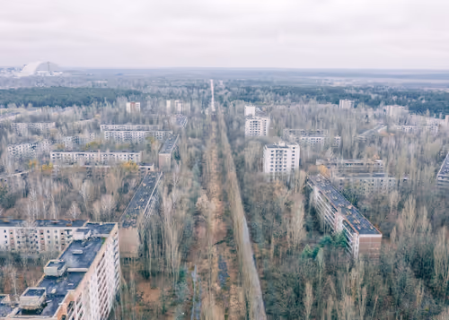 Item #48137969834760964202008615445069010109172114455099533143483873158648526012417 Media