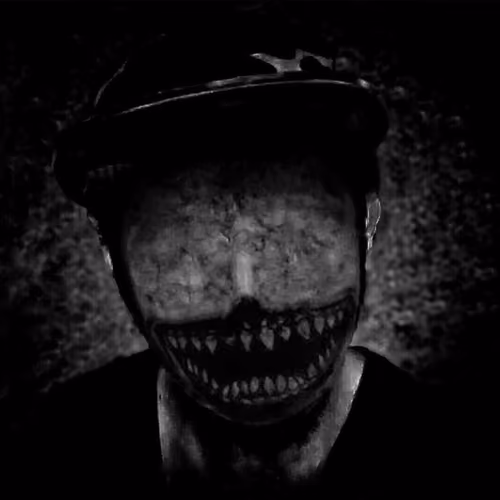 016  :  Evil Smile  XIII