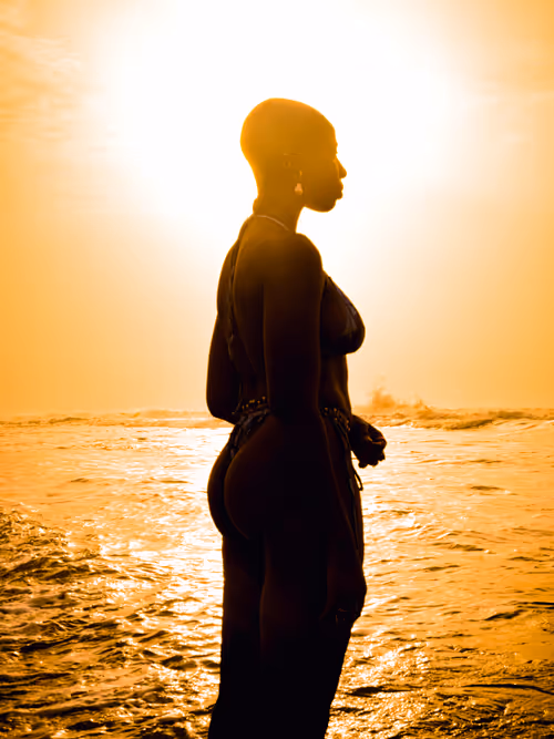 Item #90595897248165954357087465250322419404162413247061460000020924064965066752001 Media