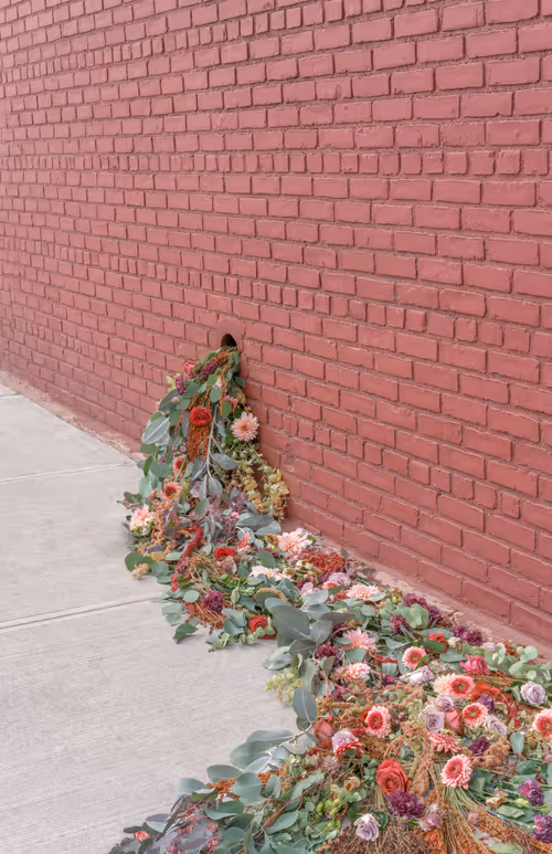 Item #66199238370220987817260704809787442862597280032429936774217036766614762029057 Media