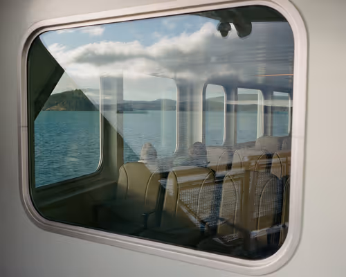 Item #95633765474931350240165697288740384276668175365753332134829565226775536992257 Media