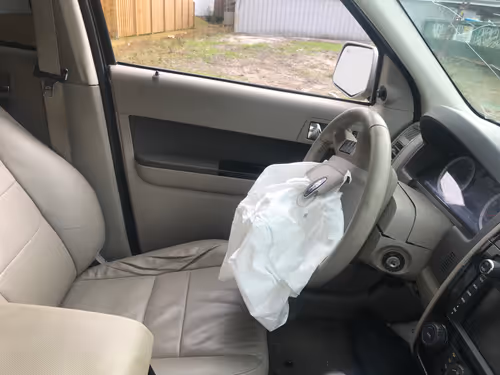 Item #30413498353790062321593912392408687984660027125005204525171668132506588151809 Media