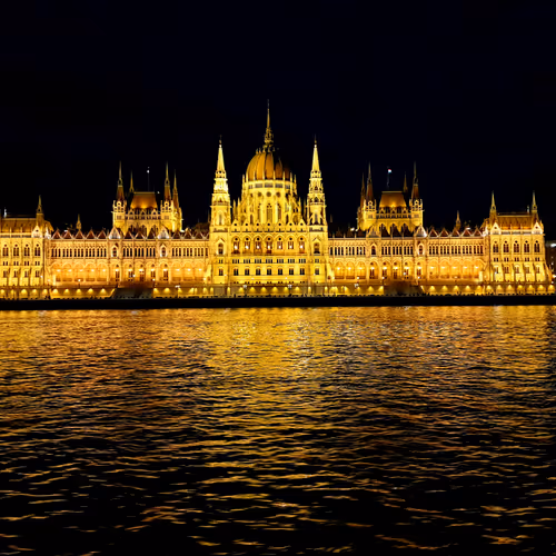 Budapest Magic In The Night