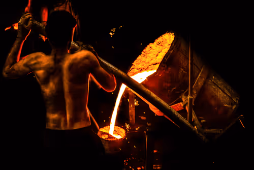 Foundry Worker Edition Seckin Yenici