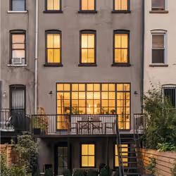 221 E 17th St, New York, NY 10004 -brownstone-