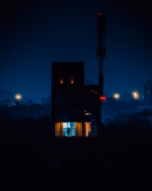 Item #58840298748921083266306433592965012600718333725570859904622177749816158715905 Media