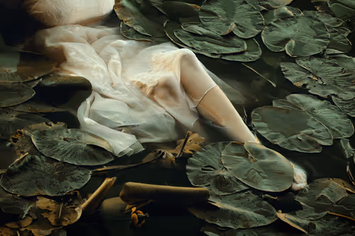 Item #106458335248206439208009711256162525966669270428378996630819471347276025167873 Media