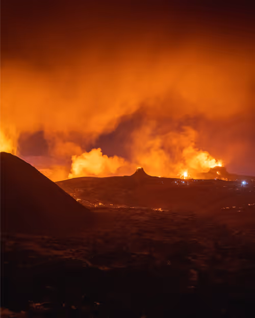 Item #71348397378810690825618428912408306798479722983811327082816877787264401276929 Media