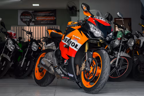 Item #18715519727166457315458358412420301412589802688018530904967113884910141571073 Media