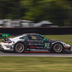 Porsche 911 GT3 Cup #88 straight away 