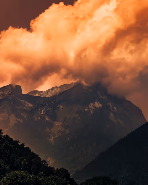 Item #12333759371985289416686528618250941787801478820548931806244366503128879595521 Media