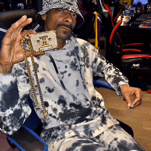 Untitled Collection #115940397