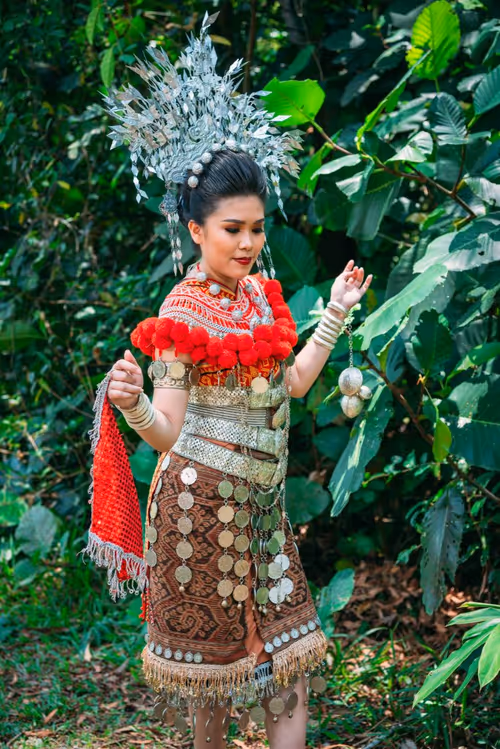 Item #47753599461235336473802085692286330167625892629753169280785576509900794626049 Media