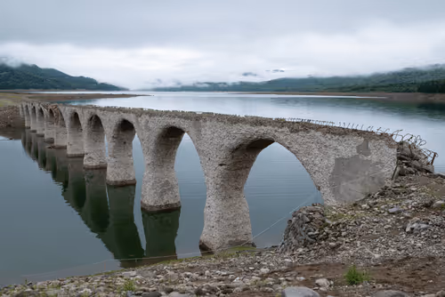 Item #48859137615643323655196029833503422829626660192385446551357751546872260984833 Media