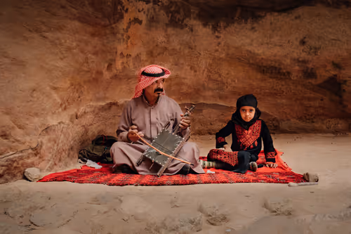 Item #114974092419654441625039525082503759617629202039134402031854666258200358027265 Media