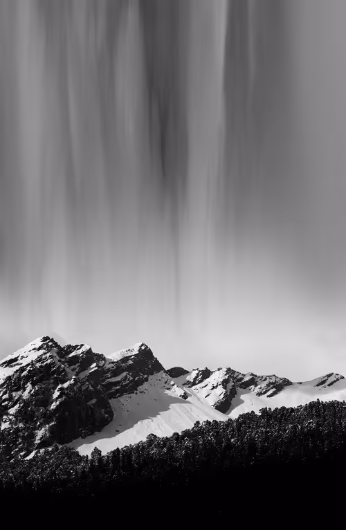 Item #107589578497142127915289393479888094113109607198782176209649620613166478131201 Media