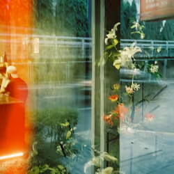 #07_LIGHT LEAK LOVE