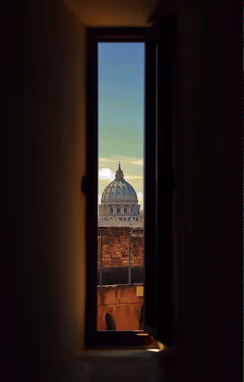 Item #61263702141721273313063725733190944575764693144919739600007948023810681208833 Media