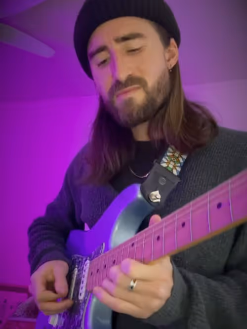 Item #90340865945874625445614988896862381422972171019461372856683279729242243334243 Media