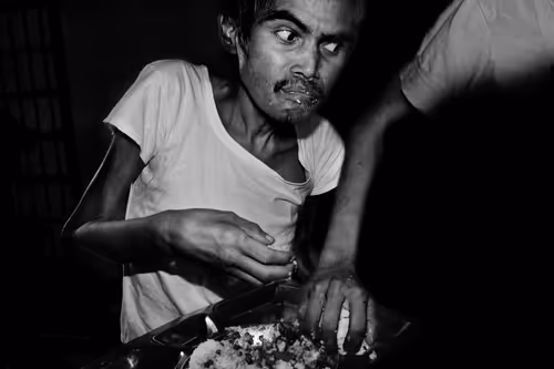 Item #70709754809106811392742252516309767364027137377467956991874521143407535980545 Media