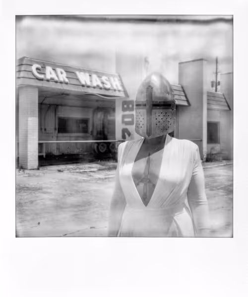 Item #10620290363906357168813205478457597742502191214056640616946314094132328398849 Media