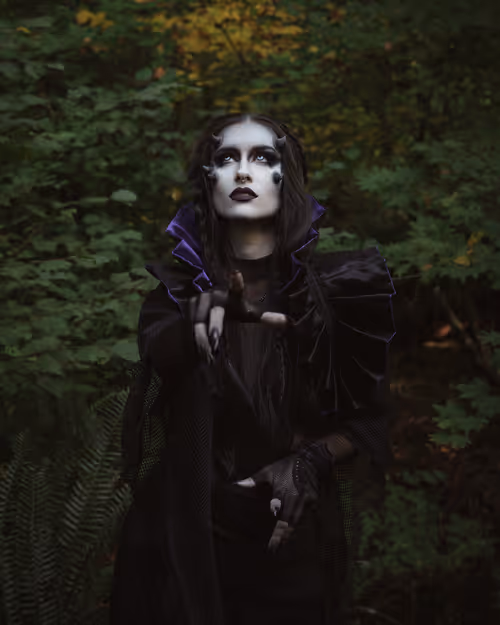 Item #99541058284214452303298643709629193616425519011785395331696783108913946951681 Media