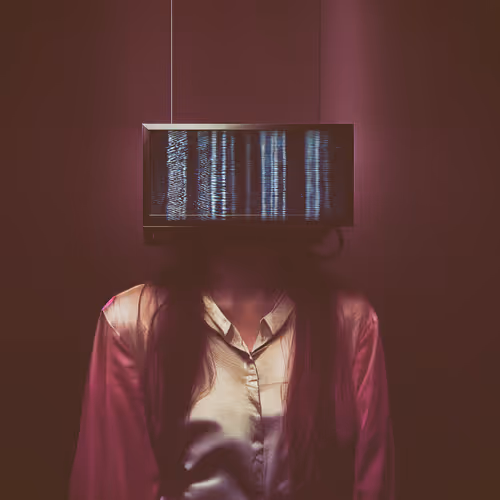 Item #9252150373356353021169984858103641502324450702589776197969024250921967681537 Media